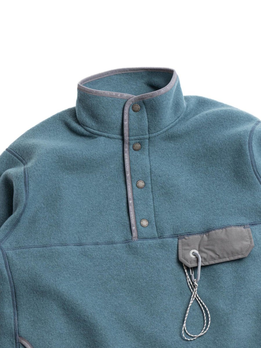 and wander Wool Fleece Pullover Blue Gray | Outerwear