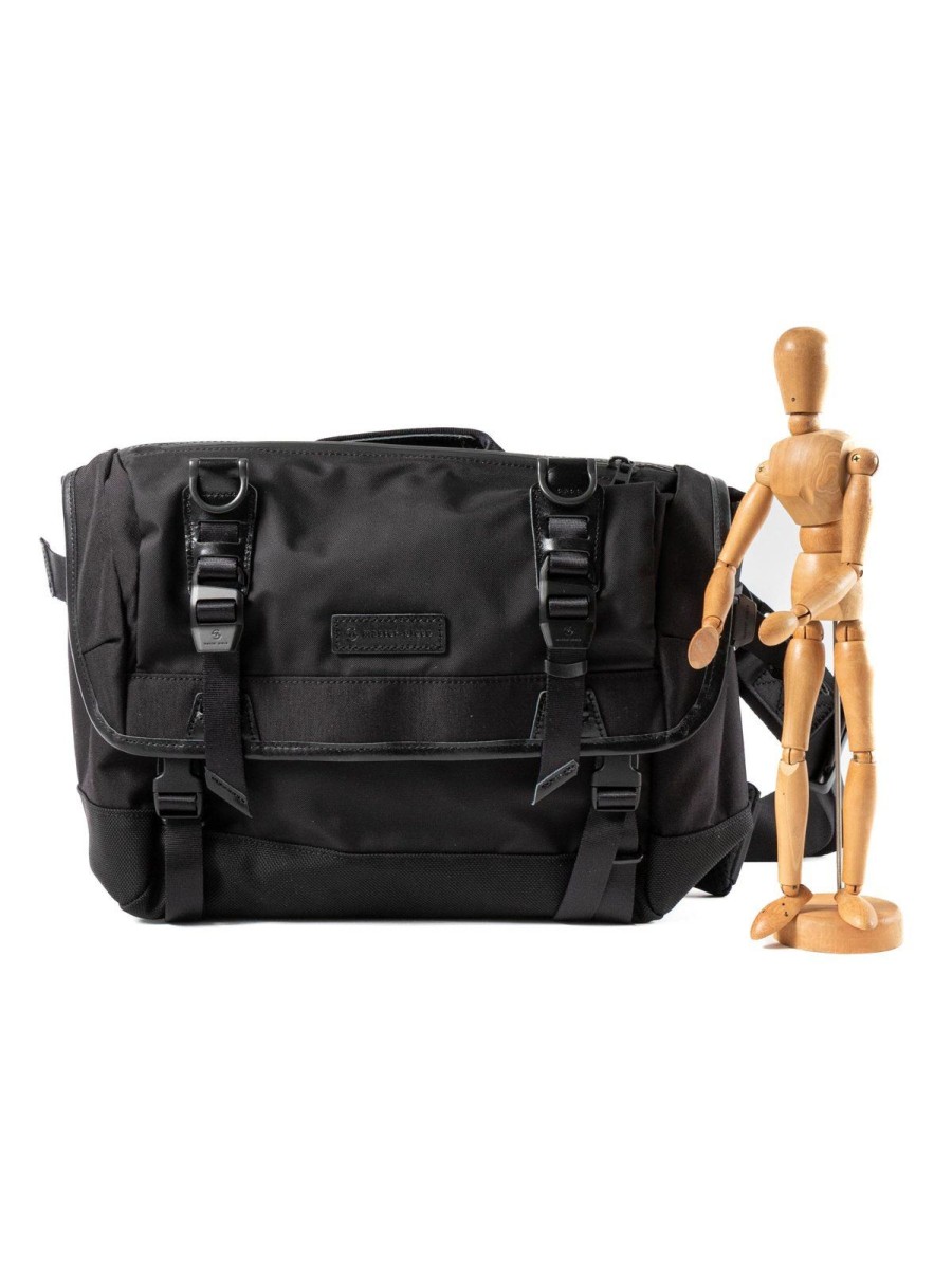 Master–Piece Potential V3 Messenger Bag Black | Bags & Luggage